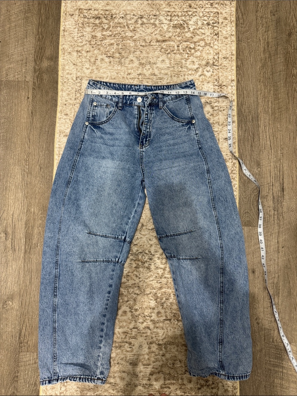 Women’s Blue Relaxed-Fit Jeans